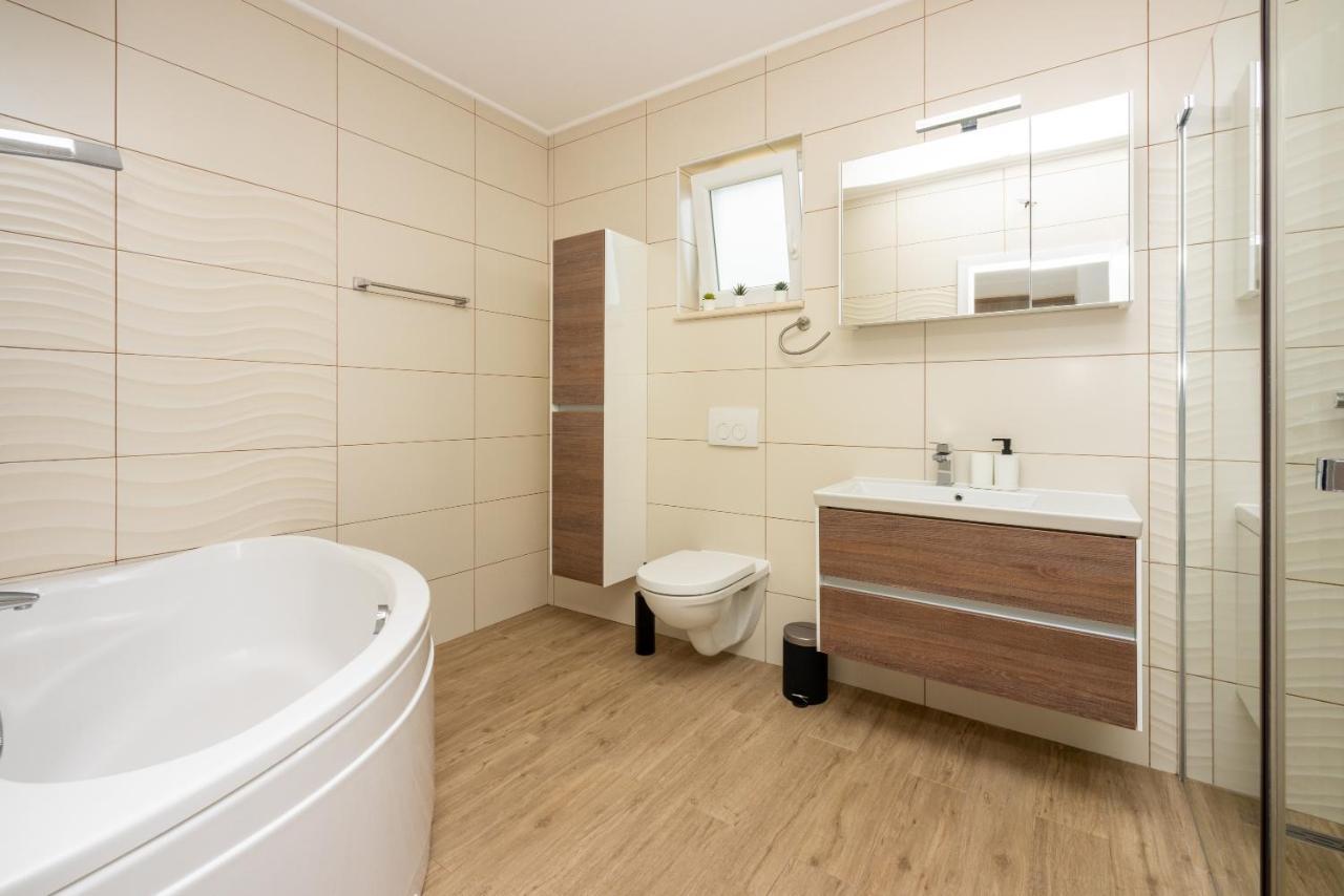 Apartments Luna Dramalj Kültér fotó