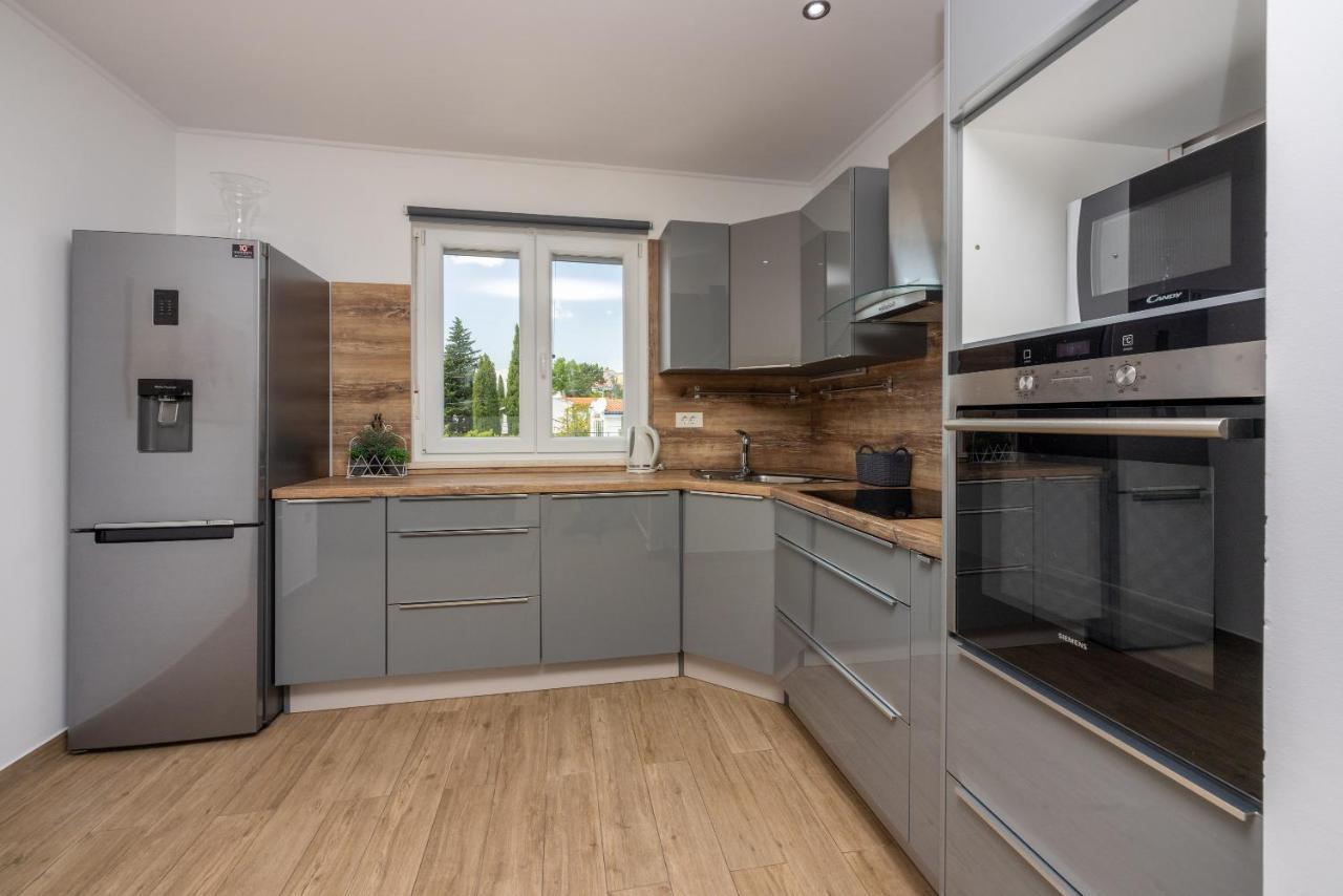 Apartments Luna Dramalj Kültér fotó