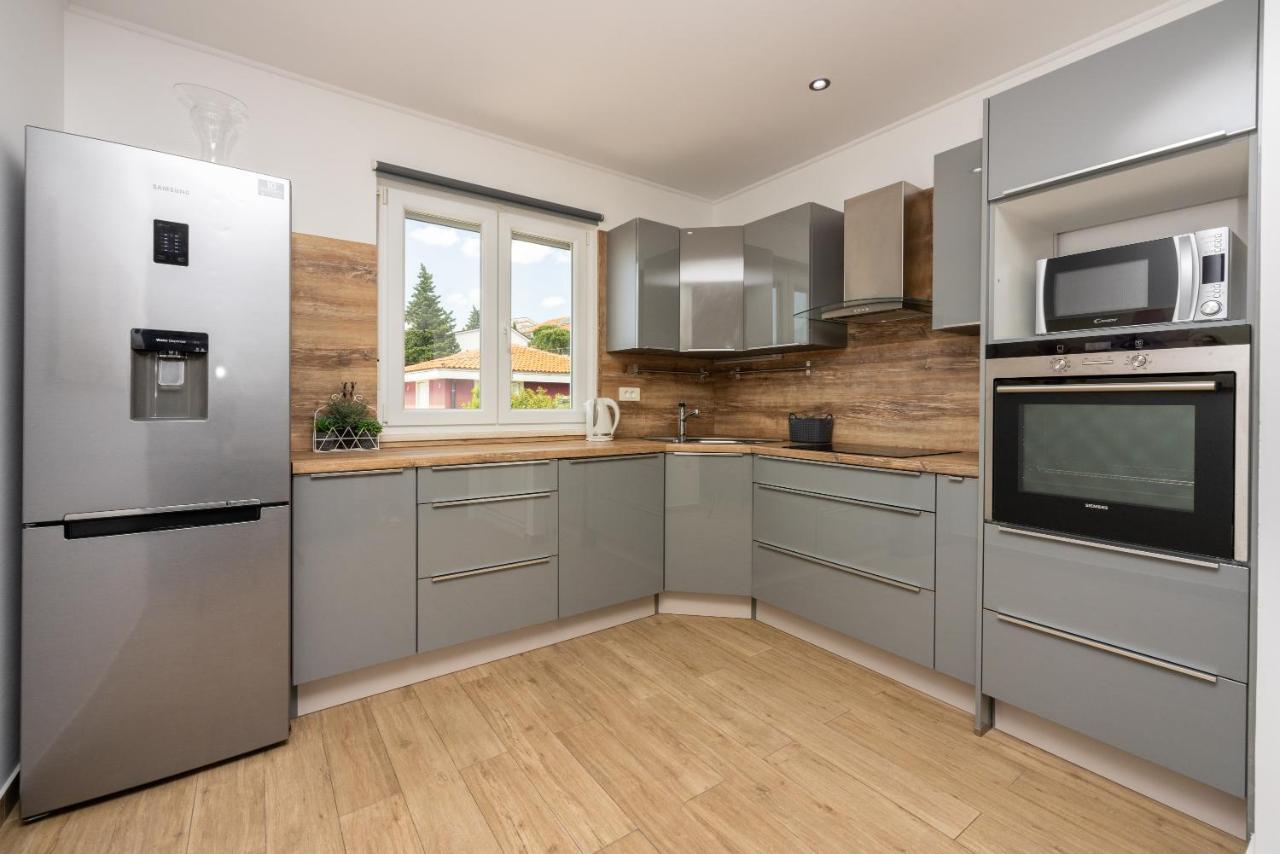 Apartments Luna Dramalj Kültér fotó