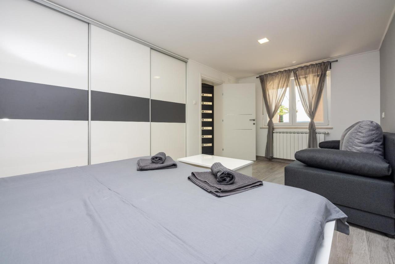 Apartments Luna Dramalj Kültér fotó