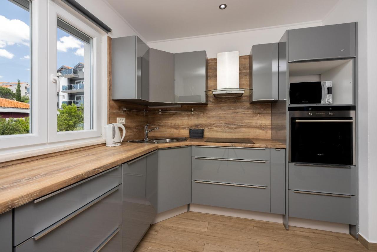 Apartments Luna Dramalj Kültér fotó